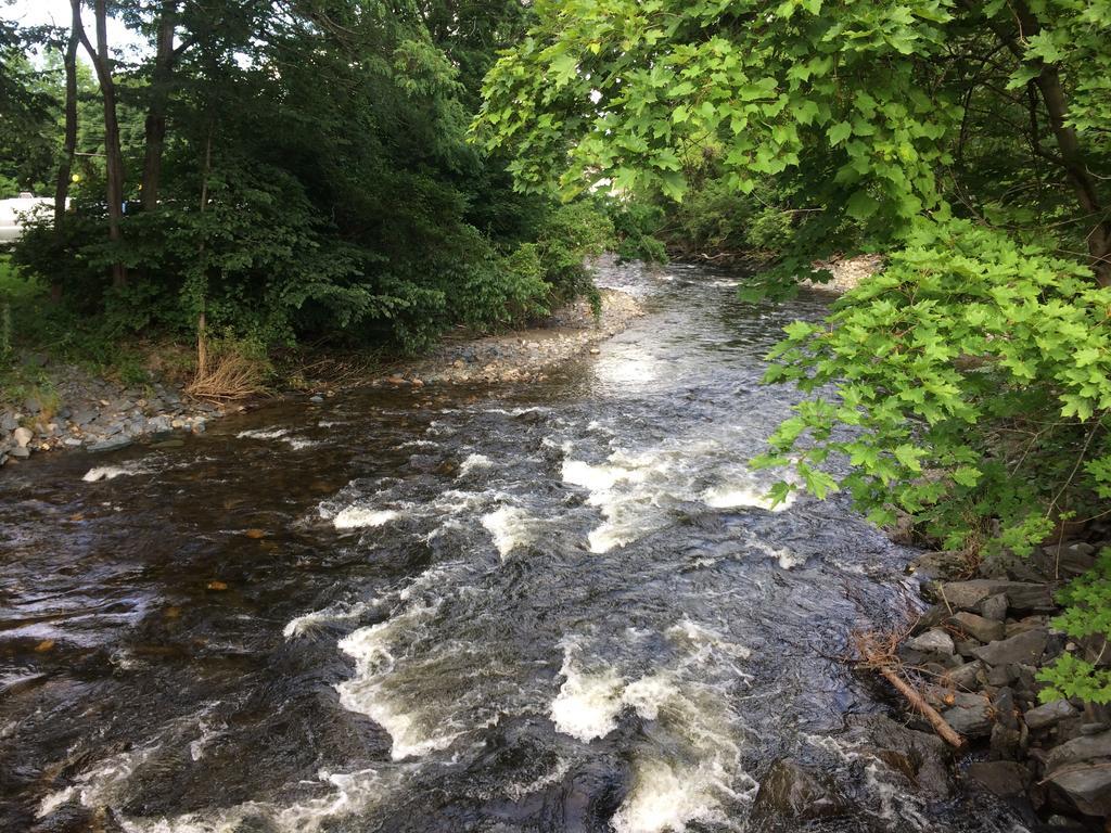 Wells River Motel Экстерьер фото